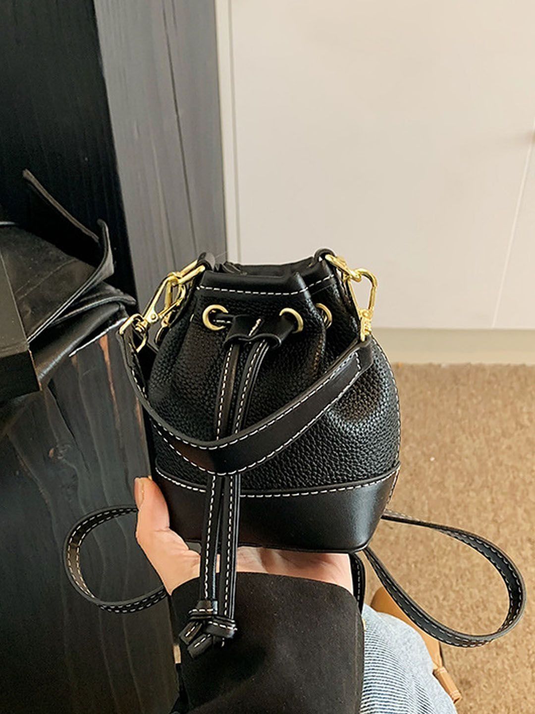 StyleCast PU Bucket Sling Bag-picture-22