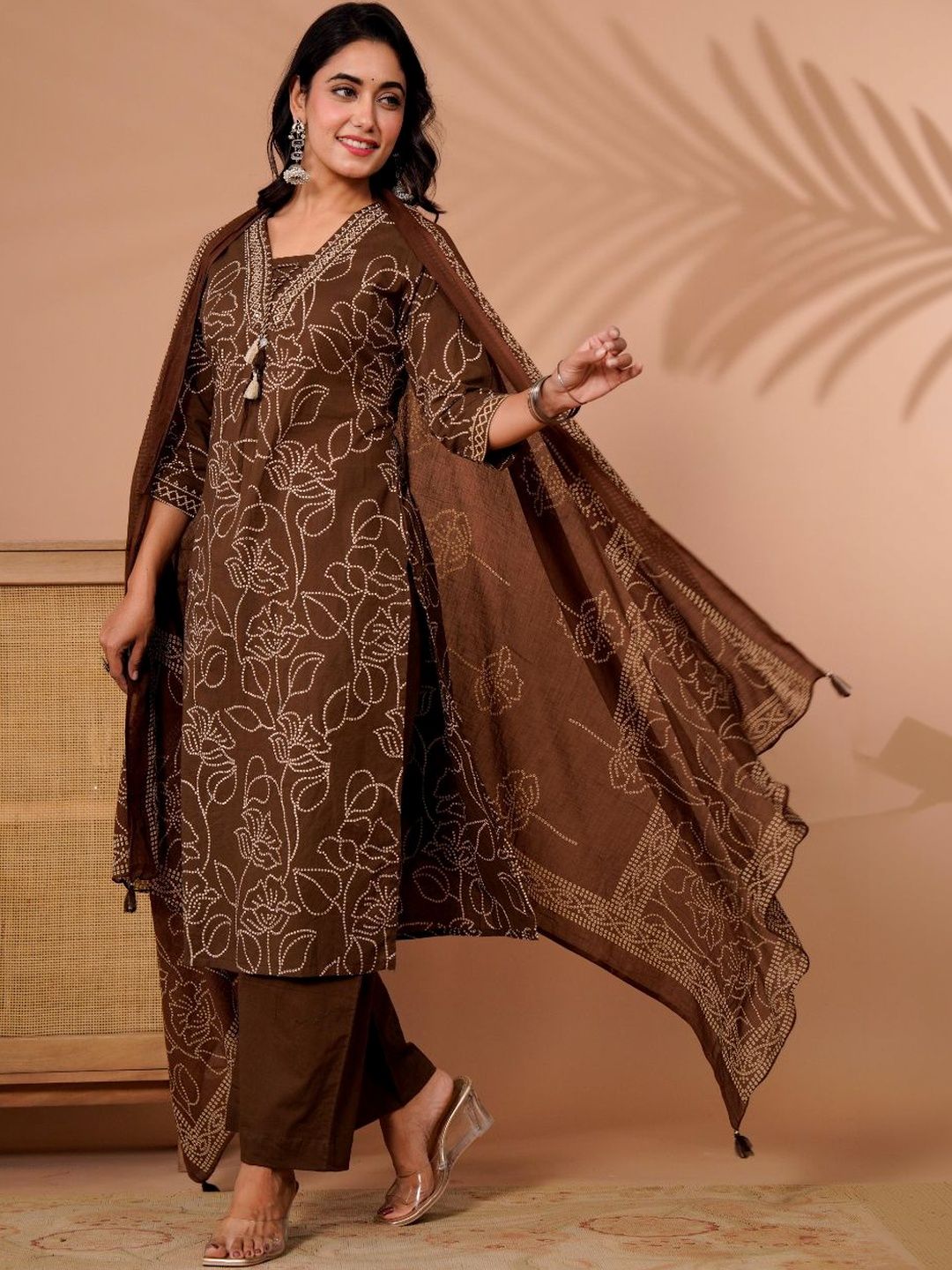 Araaha Women Bandhani Printed Regular Mirror Work Pure Cotton Kurta with Palazzos & With Dupatta-picture-27