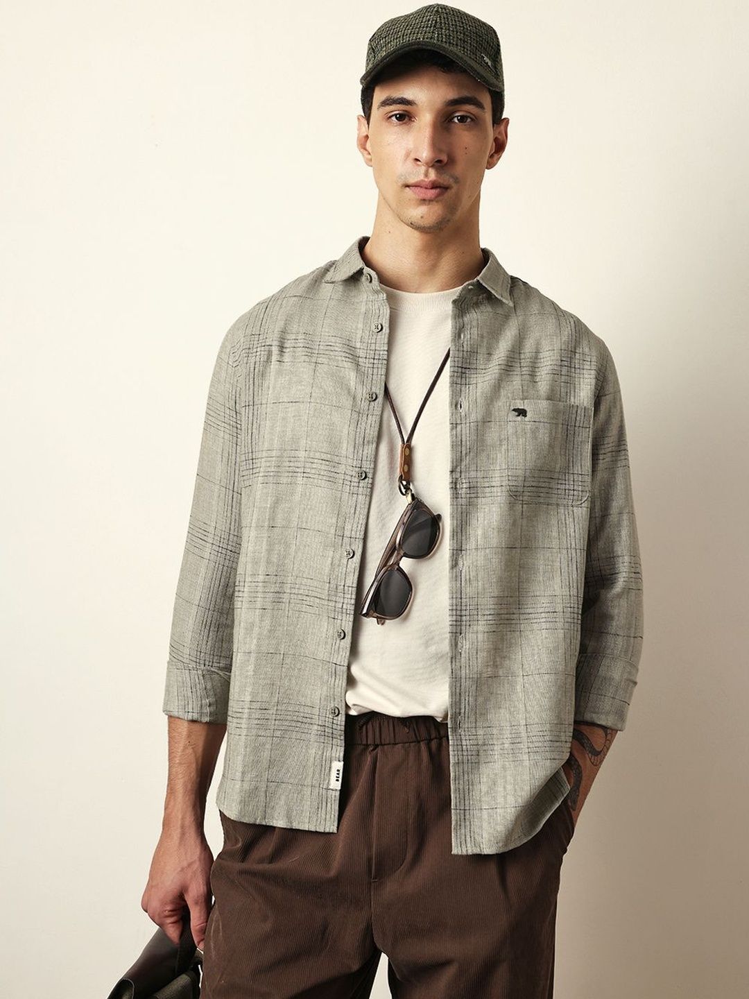 THE BEAR HOUSE Men Slim Fit Checked Casual Shirt-picture-57