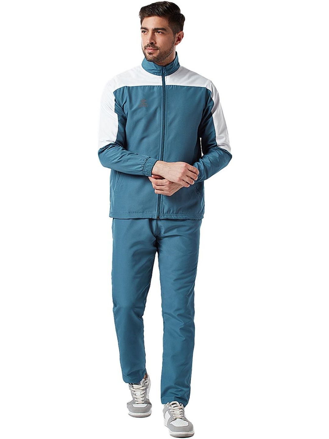 Shrey Men Colourblocked Mock Collar Tracksuit-image-41