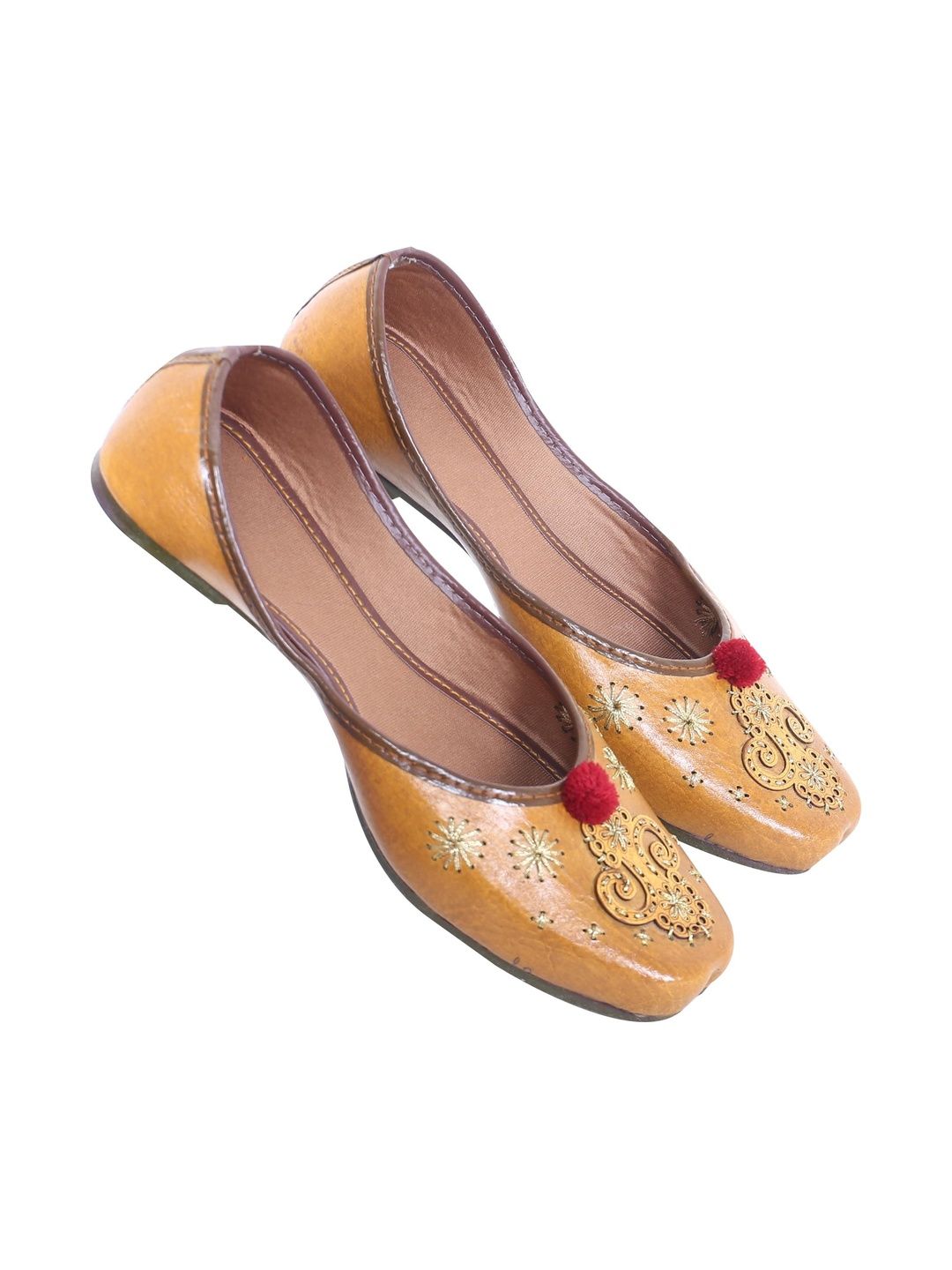 SZN Women Embellished Ethnic Mojaris Flats-picture-38