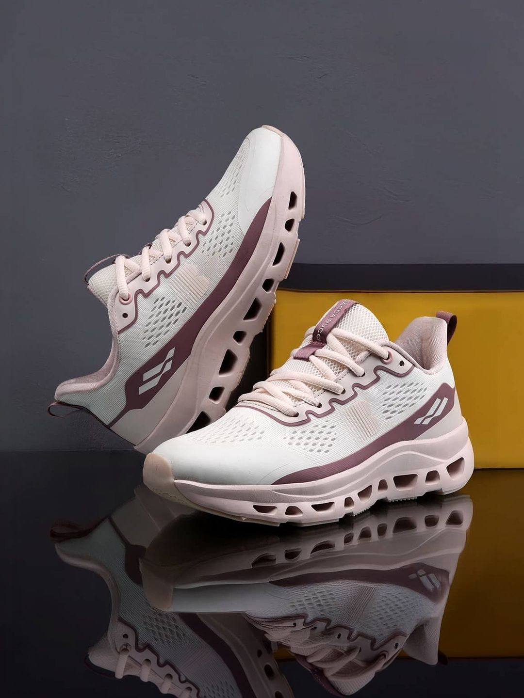 bacca bucci Women Mesh Running Shoes-image-48