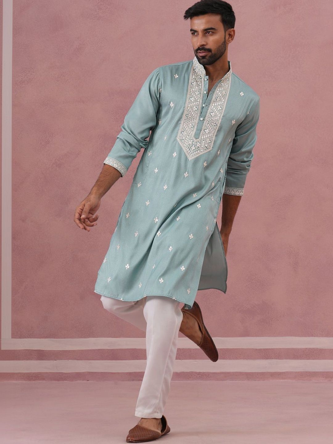 Jompers Men Ethnic Motifs Embroidered Regular Mirror Work Kurta with Trousers-picture-27