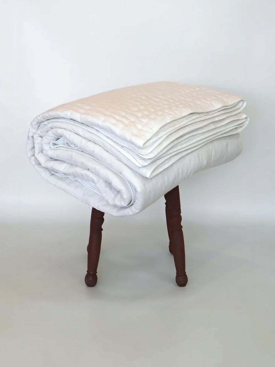 The Jaipur Wala White & White Quilt-picture-17