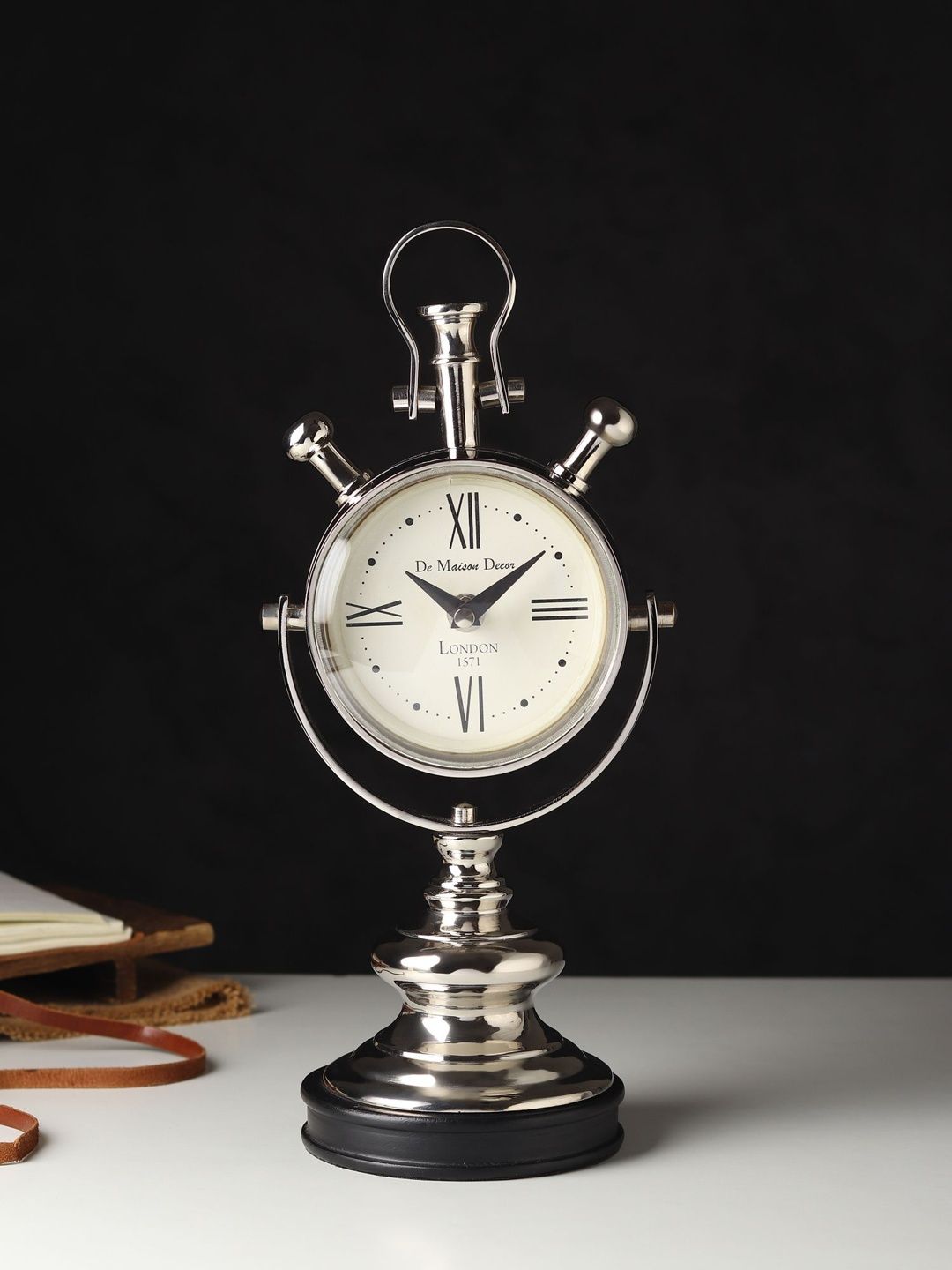 Decor de Maison Silver-Toned Embellished Contemporary Table Clock-image-14