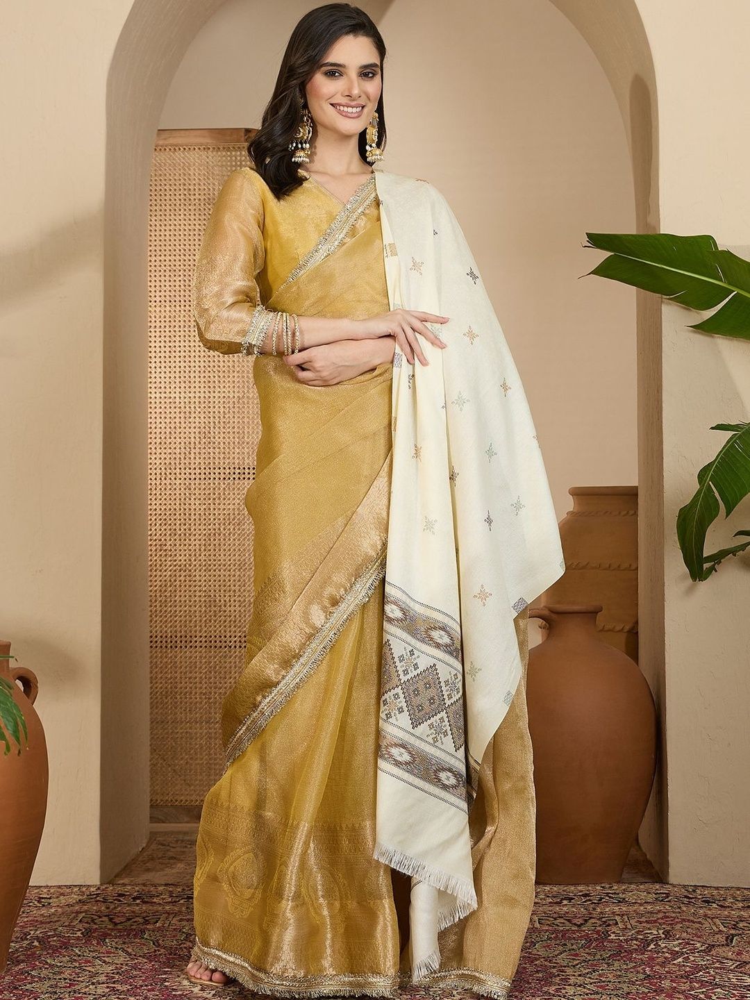 Sangria Ethnic Motifs Woven Design Shawl-picture-35