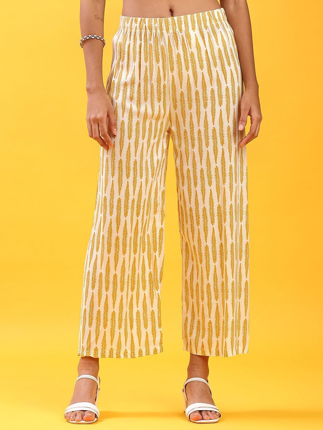 V-Mart Women Printed Flared Cropped Ethnic Palazzos-image-20