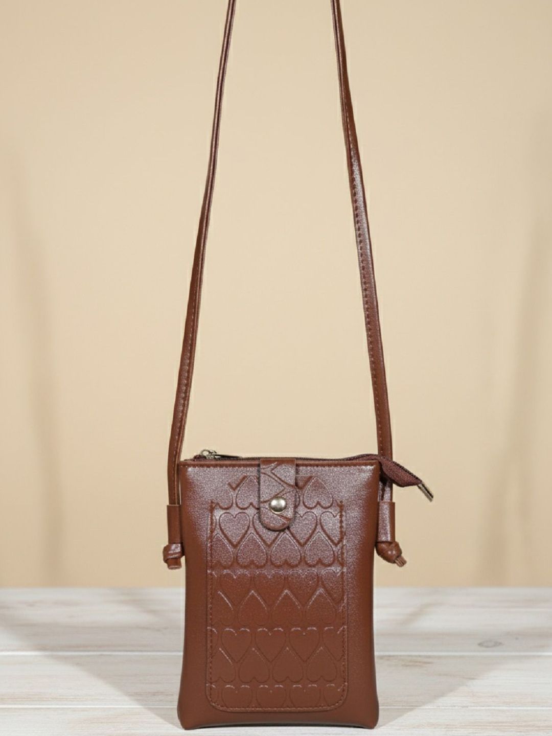 Donicy PU Sling Bag-image-14