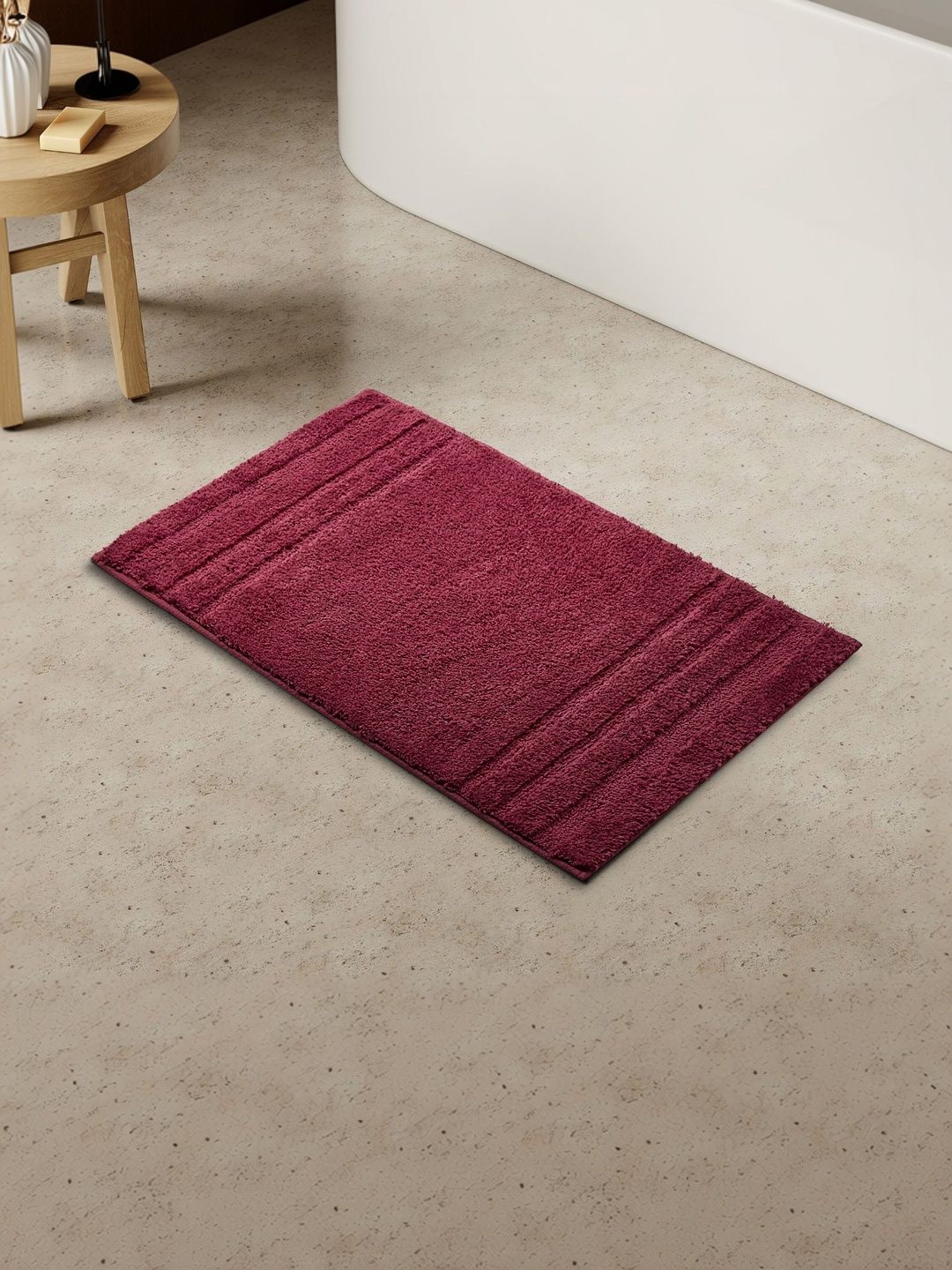 SPACES SPACES Red Anti Skid Tufted Bath Mat