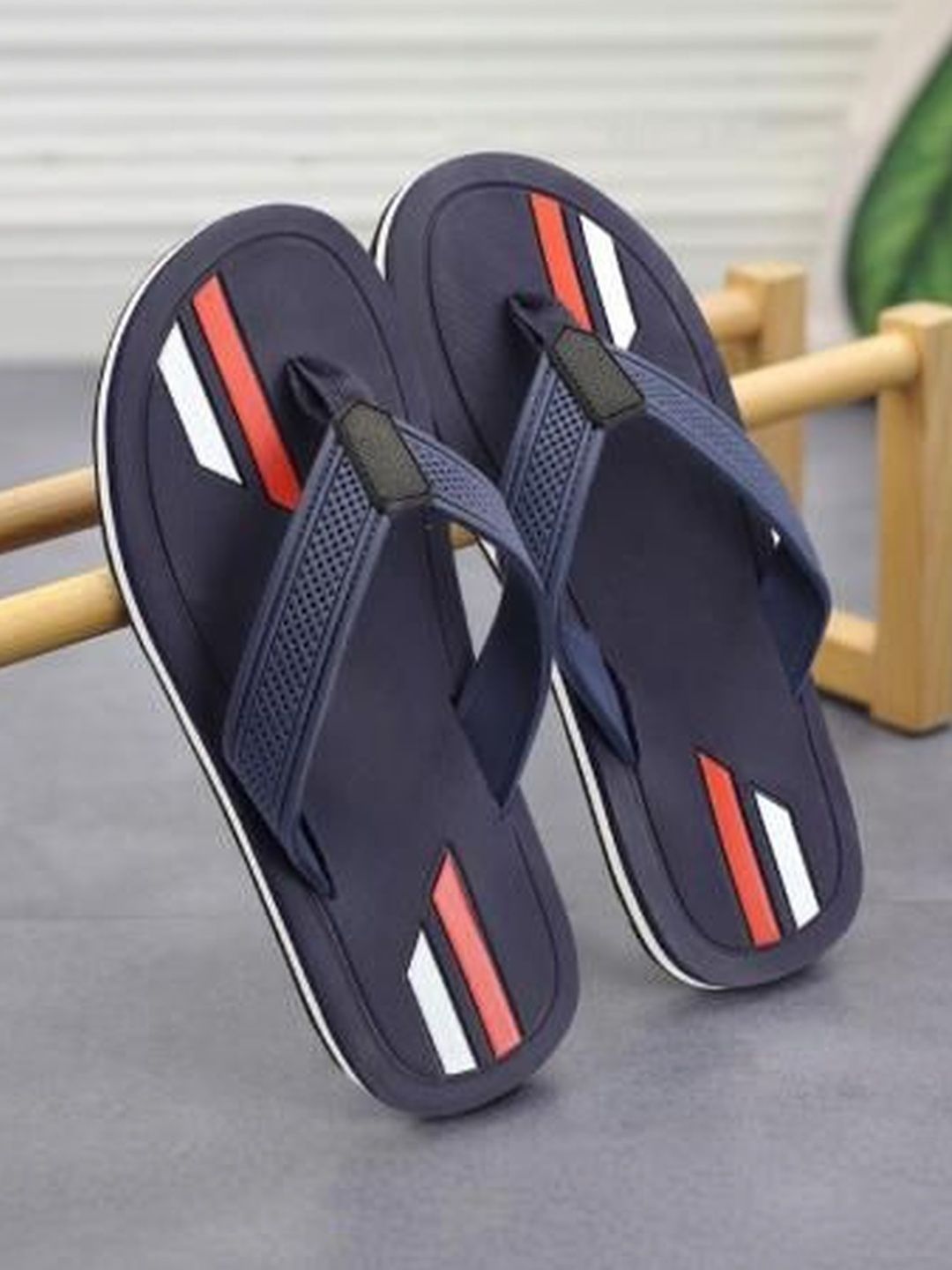 glitchez Men Striped Thong Flip-Flops-image-21