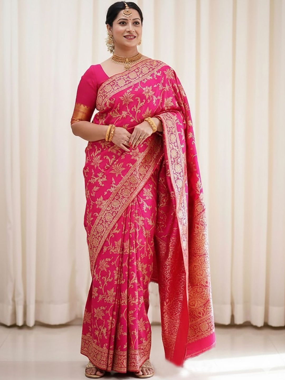 KALINI Floral Zari Silk Blend Handloom Banarasi Saree-picture-19