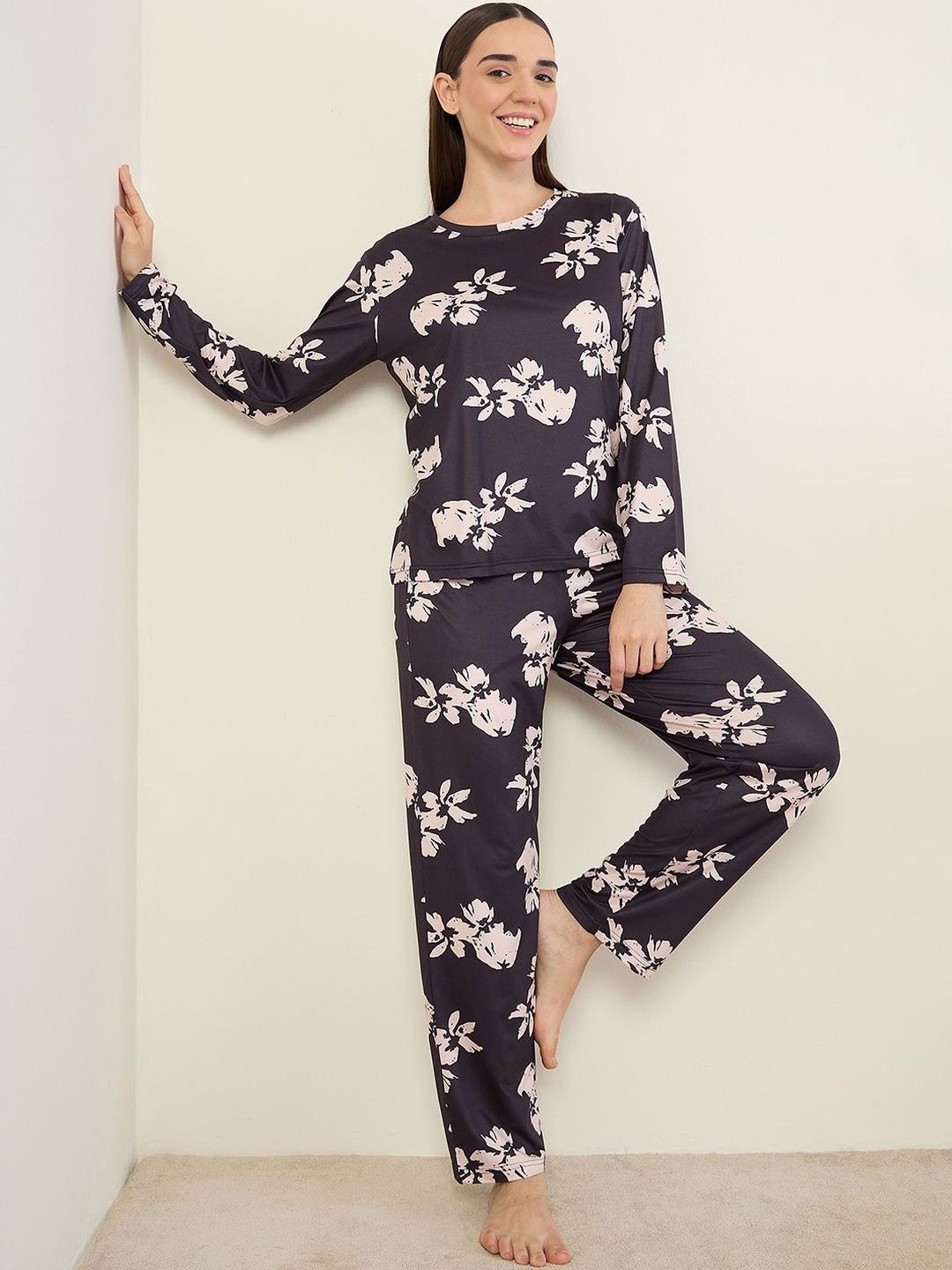 Sweet Dreams Women Printed Night suit-picture-29