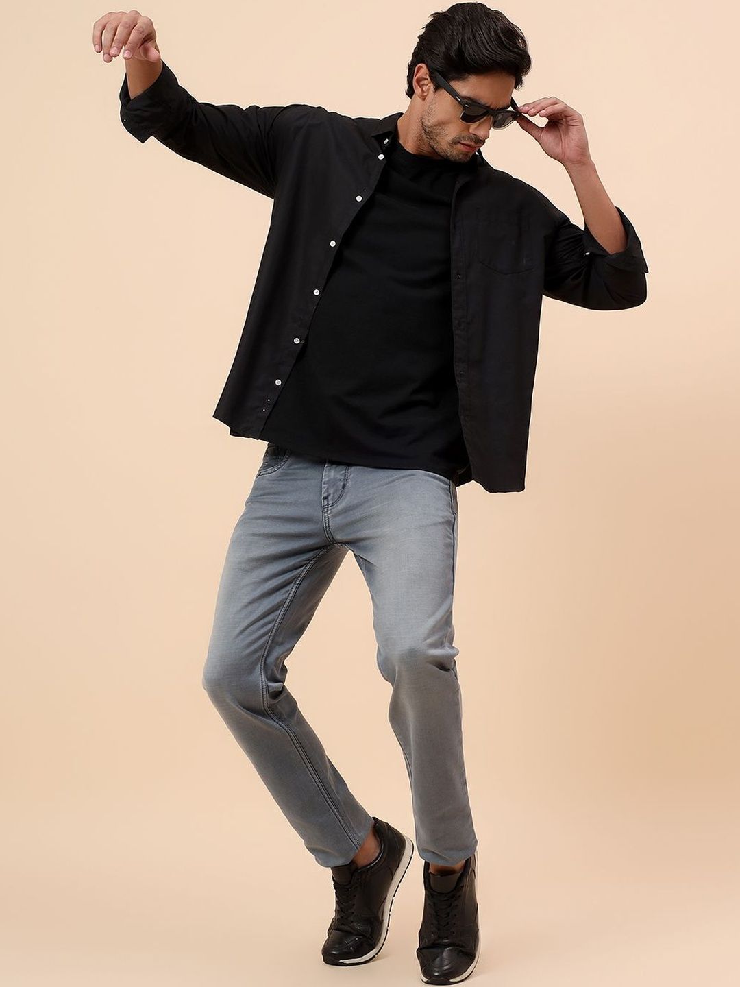 Cantabil Men Comfort Regular Fit Mid-Rise Light Fade Stretchable Jeans-picture-16