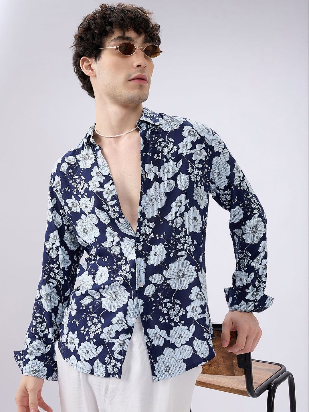 VASTRADO Men Classic Slim Fit Floral Printed Casual Shirt-picture-26