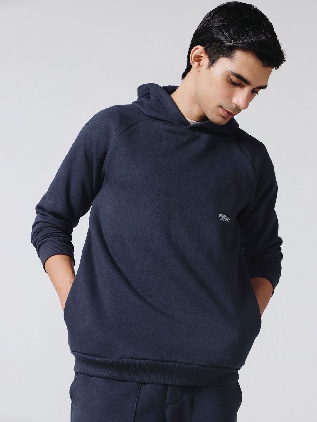 Andamen Men Casual Silicon Wash Pocket Detail Regular Fit Hoodie-picture-19