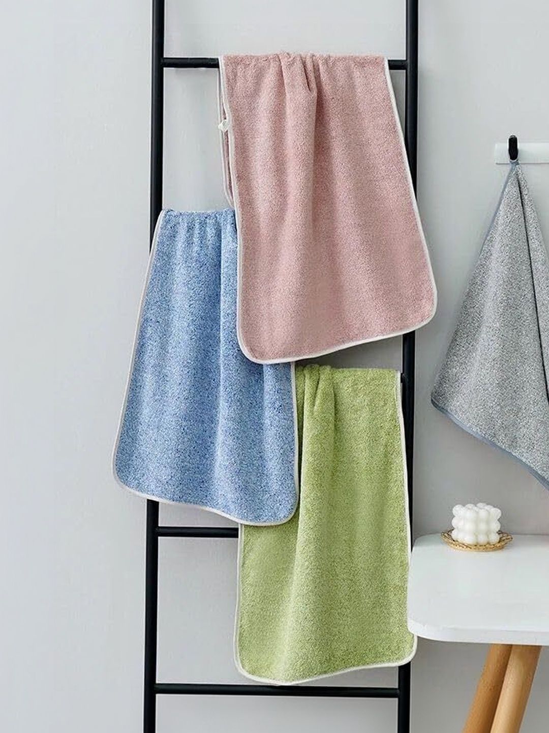 Reexplore 4Pcs Pink & Blue Microfiber 350 GSM Hand Towels-picture-39