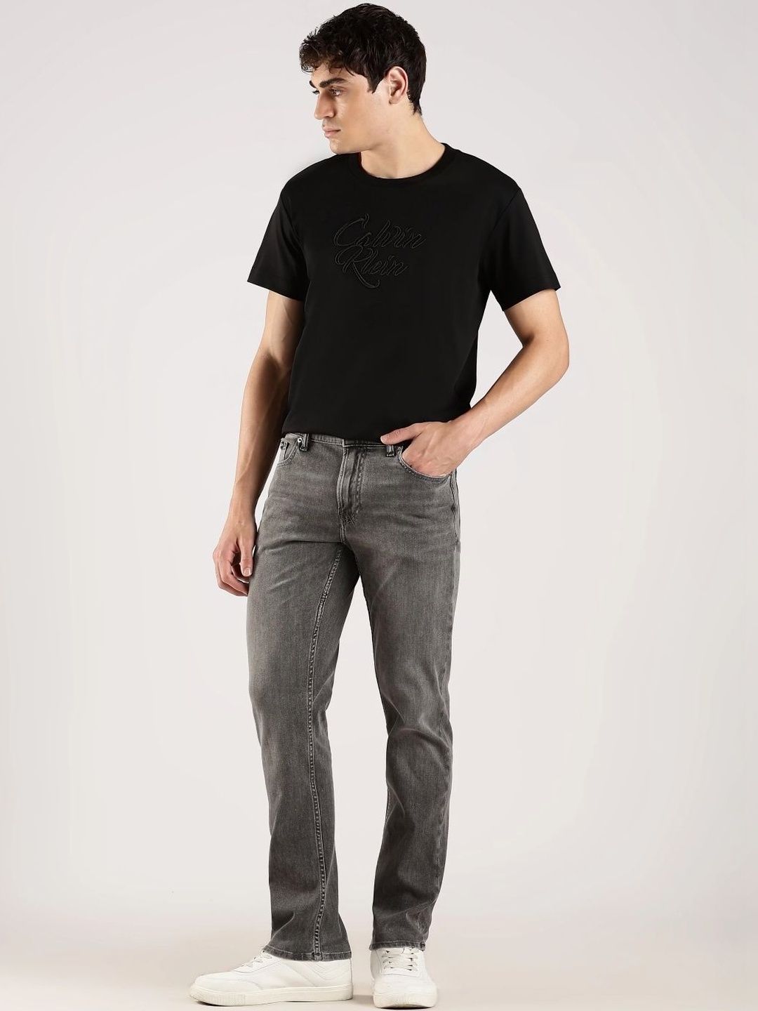 Calvin Klein Jeans Men Slim Fit Mid-Rise Light Fade Jeans-picture-54