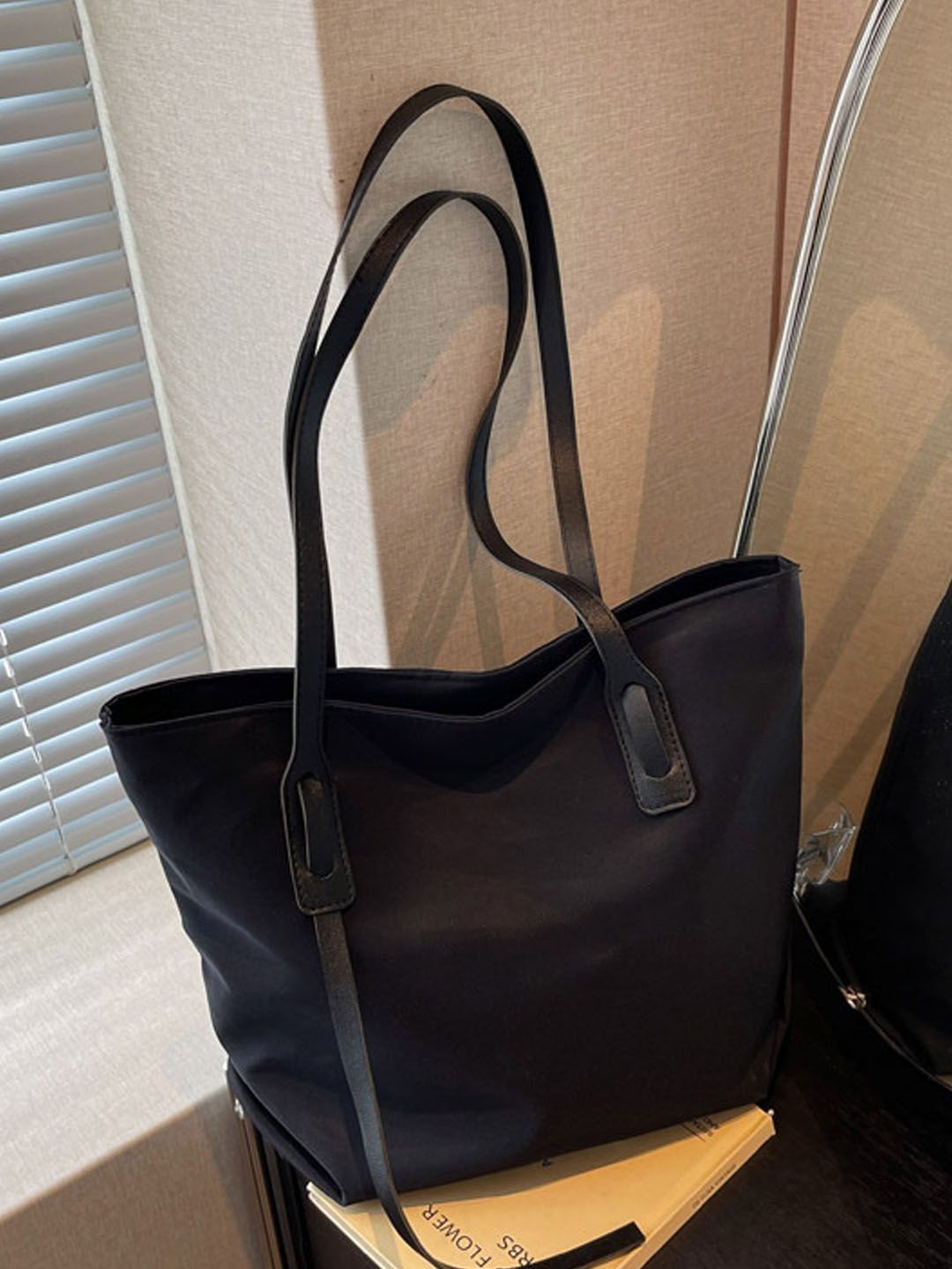StyleCast PU Bucket Shoulder Bag-picture-12