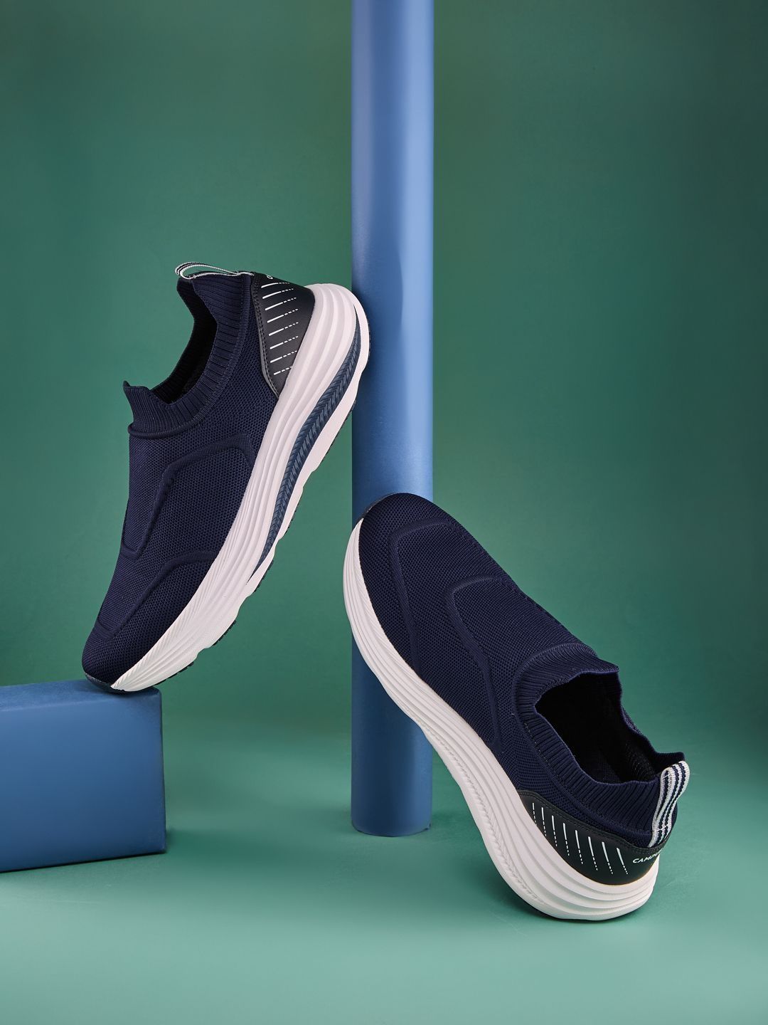 Campus Men Mesh Walking Non-Marking Shoes-picture-18