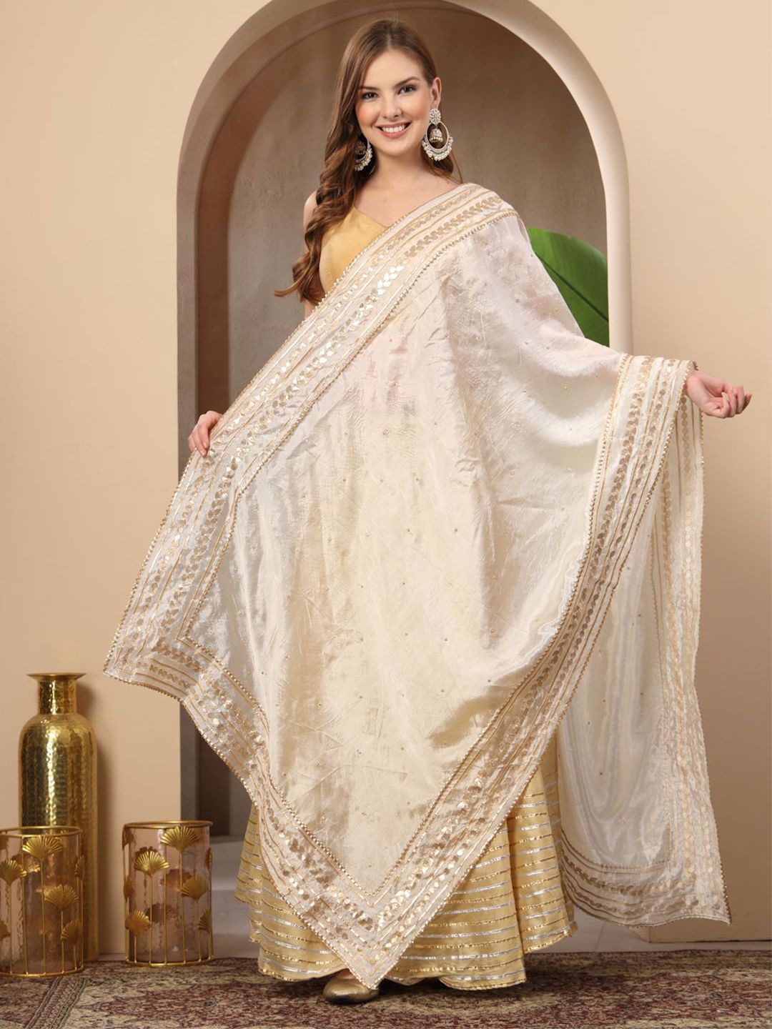 Moda Rapido Women Ethnic Motifs Gotta Patti Work Embroidered Velvet Dupatta-picture-27
