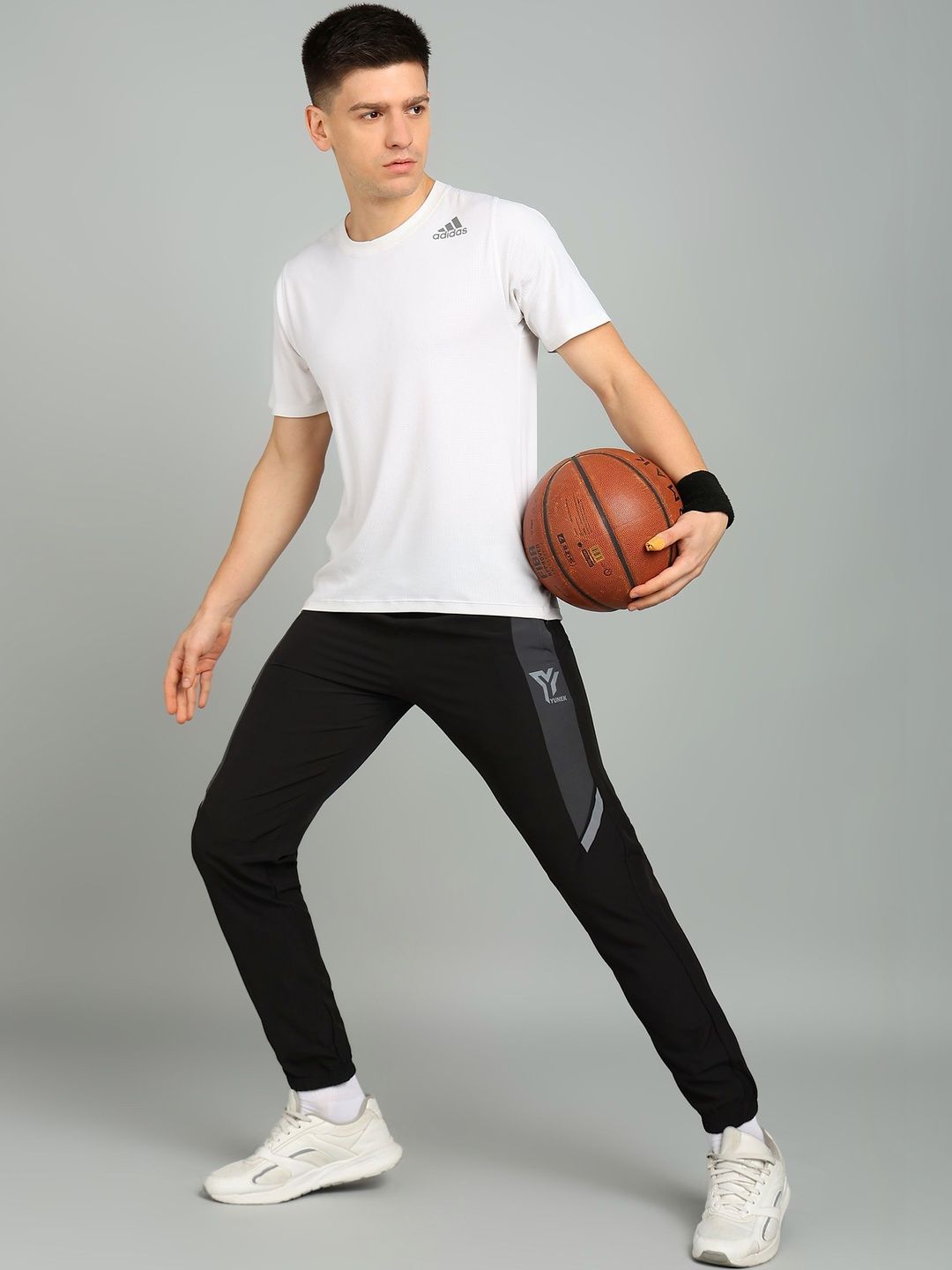 YUNEK Men Mid-Rise Track Pants-picture-42