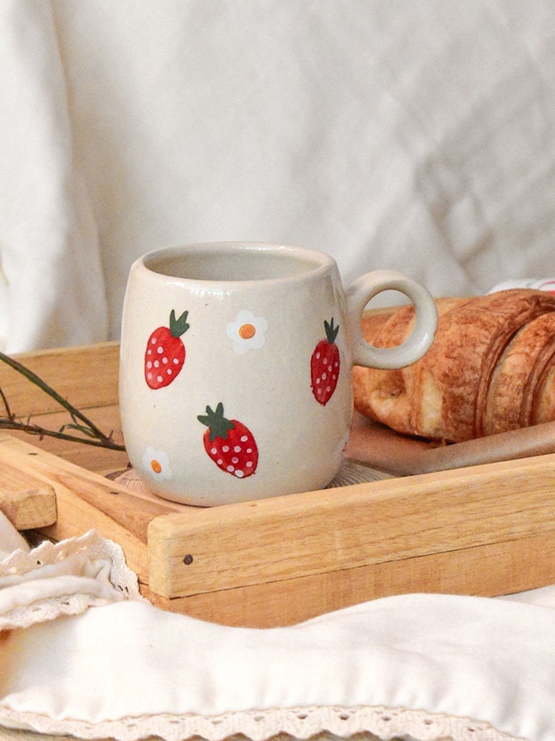 QSHI STUDIO Cream-Coloured Conversational Ceramic Glossy Core Set of Cups and Mugs-picture-11