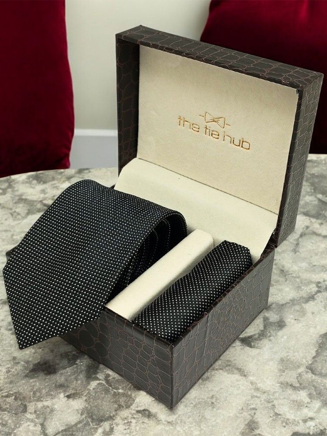 The Tie Hub Men Microfiber Necktie with White Dotted Pocket Square Accessory Gift Set-picture-17