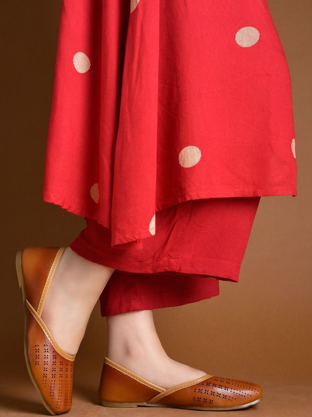 SZN Women Textured Mojari Flats-picture-43