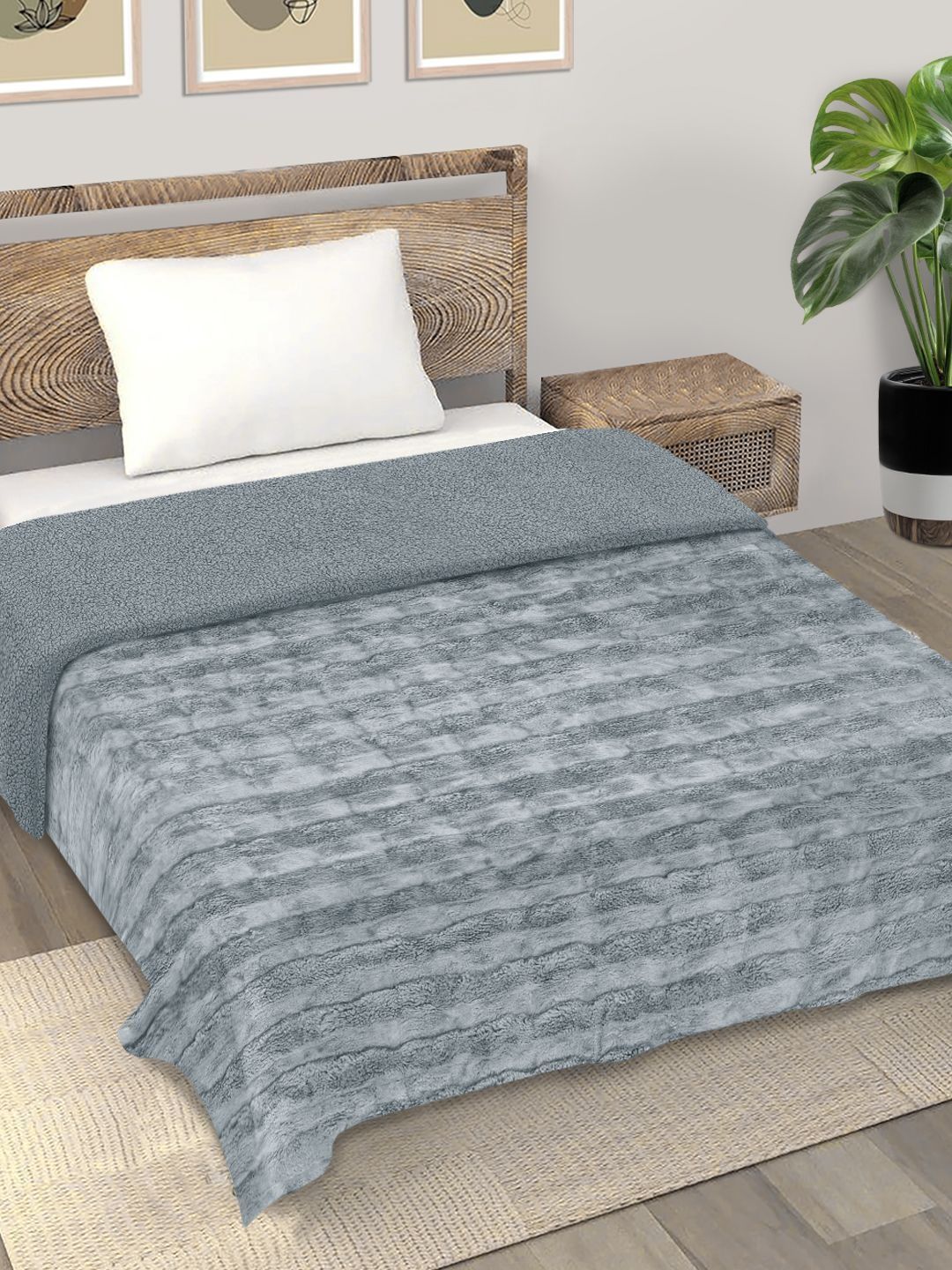 Myntra Elegant Homes Grey Woollen Mild Winter 600 GSM Comforter-image-0