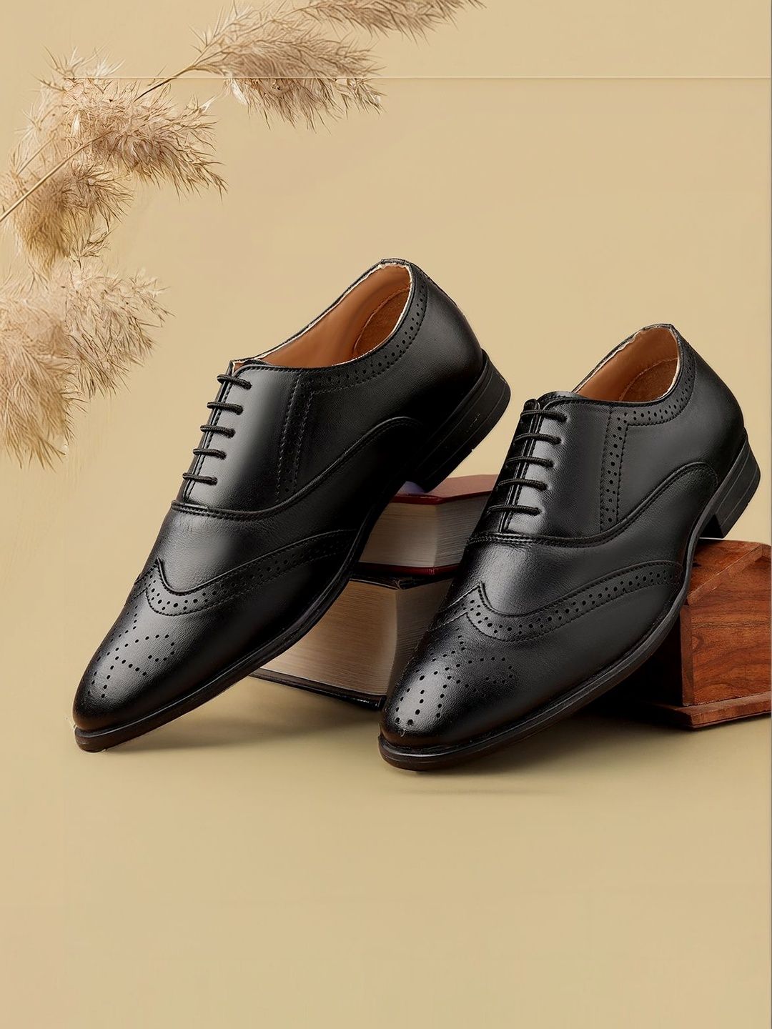 Woakers Men Lace-Up Formal Oxfords-picture-32