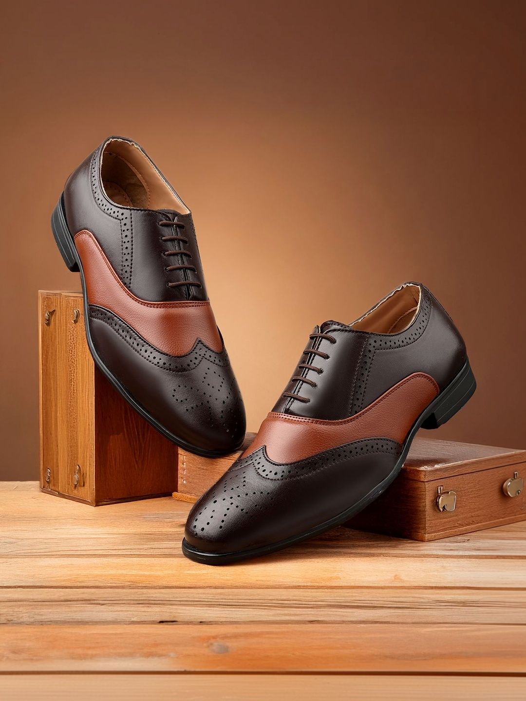 Woakers Men Formal Round Toe Brogues-picture-31