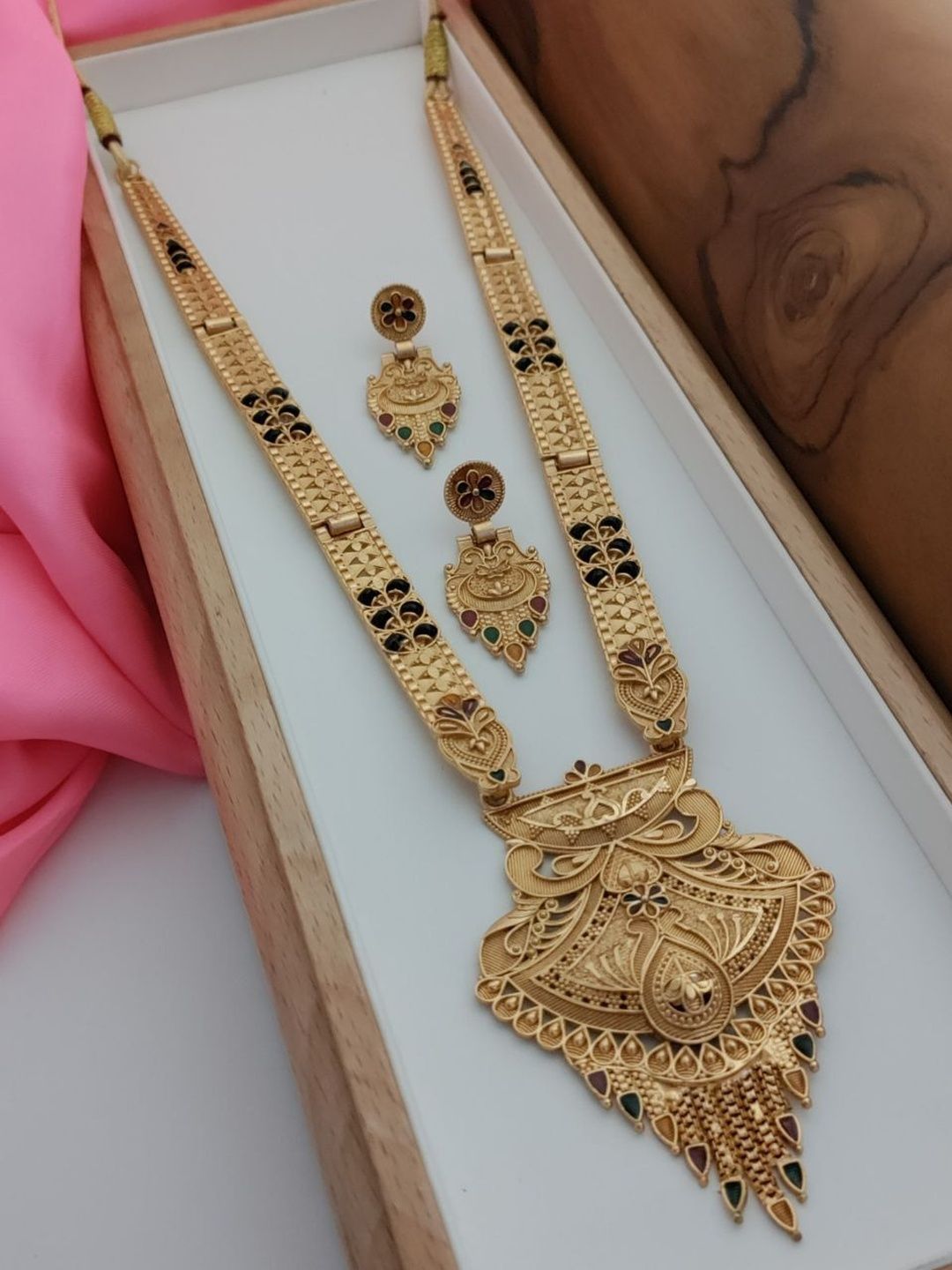 OM KRISHIV COLLECTION Gold-Plated Stone Studded Jewellery Set-picture-27