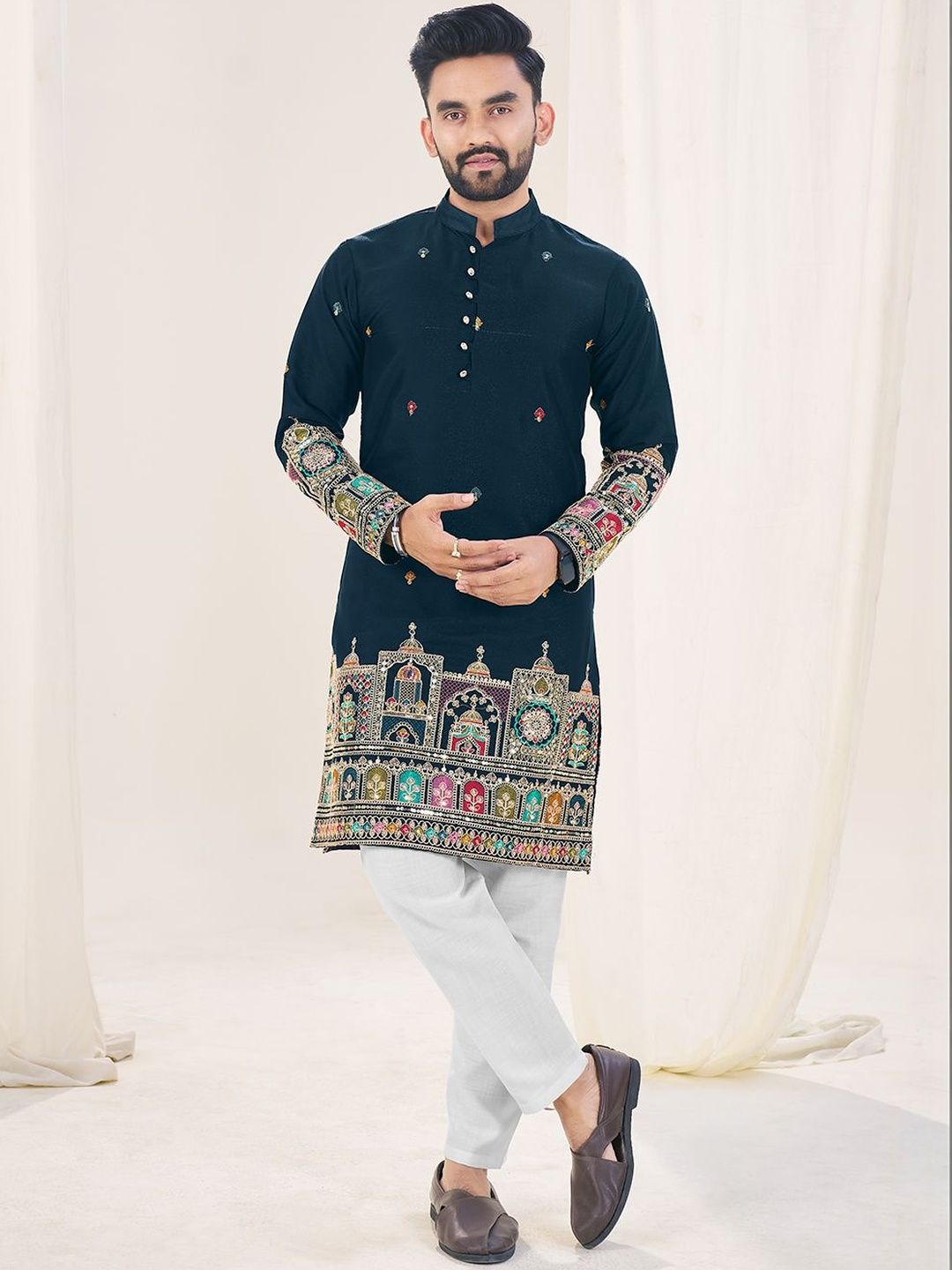 House of Pataudi Men Embroidered Mandarin Collar Neck Straight Kurtas-picture-19