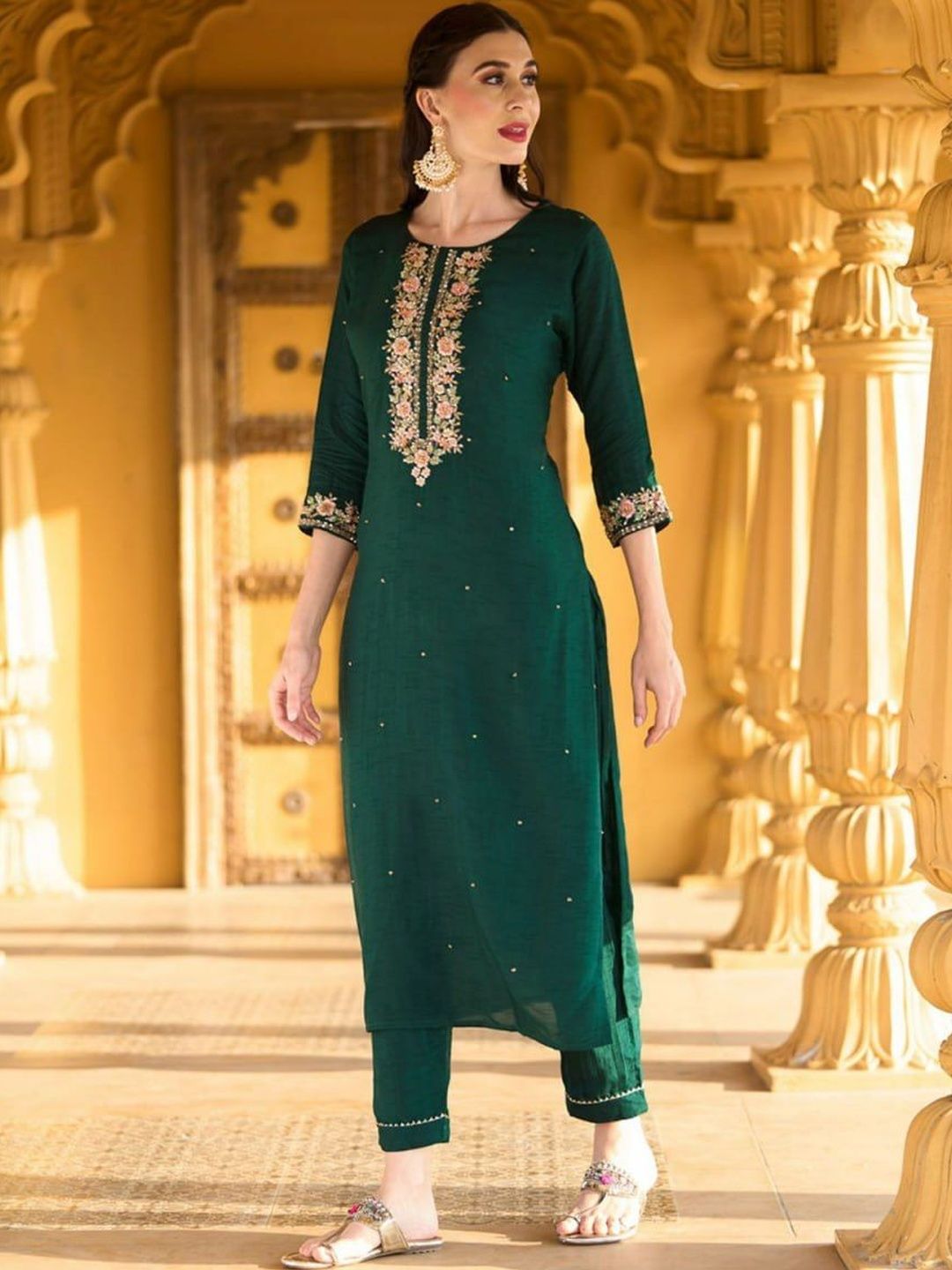 AG TEXTILE Women Ethnic Motifs Embroidered Regular Thread Work Kurta with Trousers & With Dupatta-image-6