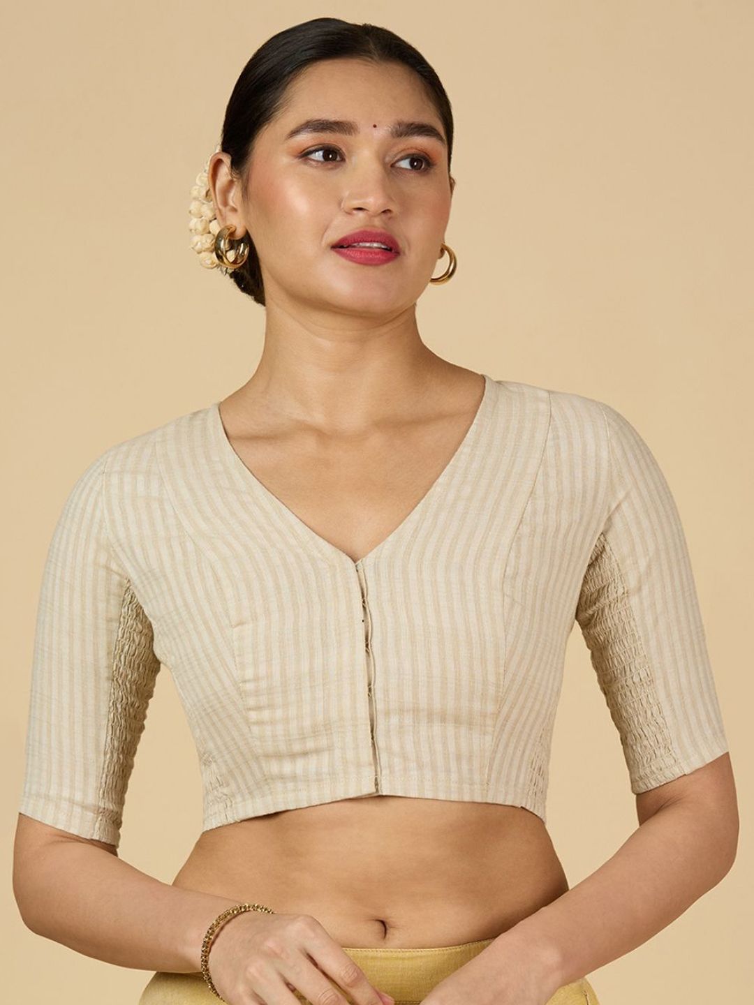 Studio Shringaar Pure Cotton Checked V Neck Saree Blouse-picture-38