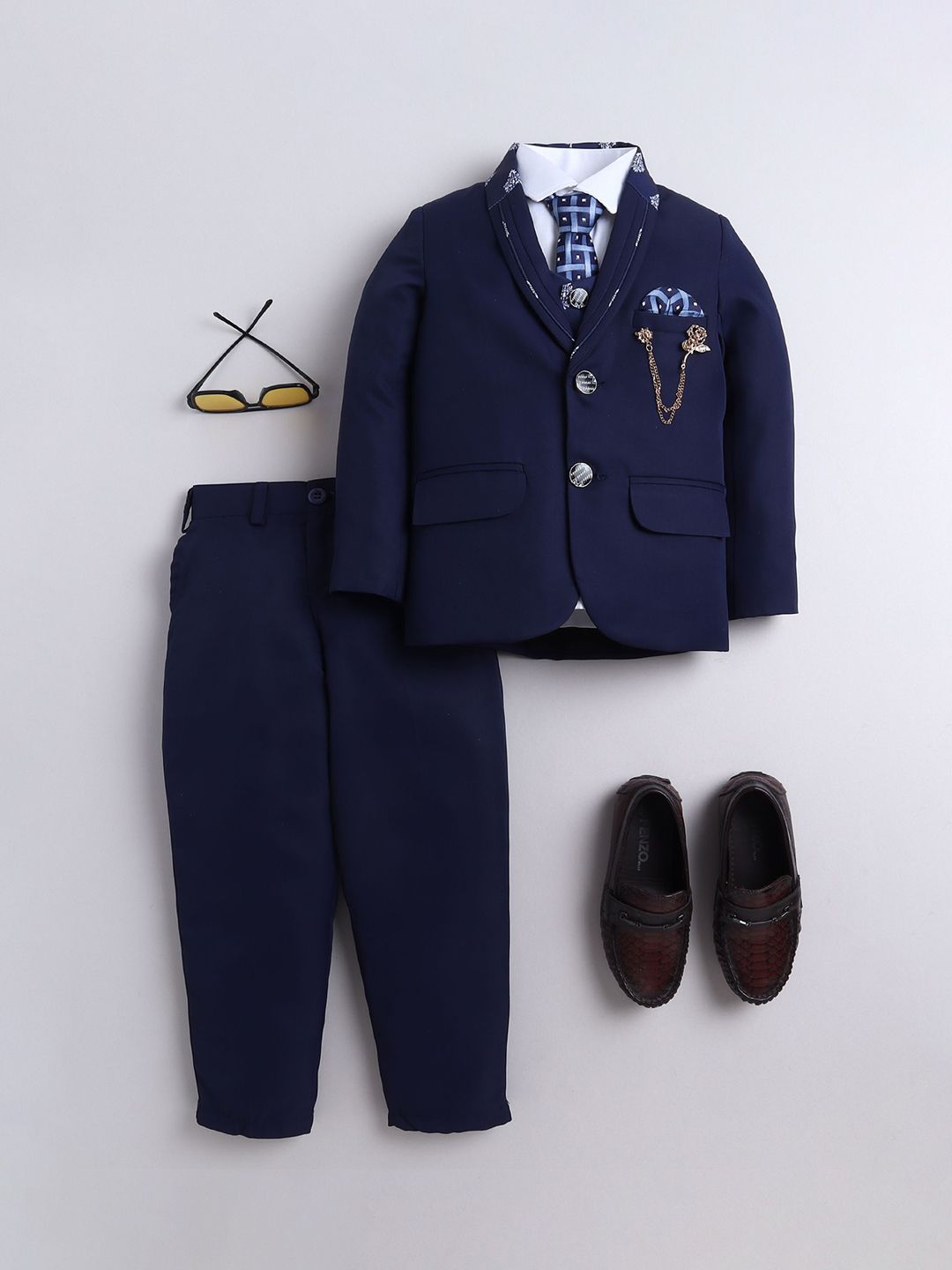 Sangria Boys Damask Printed Single-Breasted Shawl Collar 5-Piece Party Suit