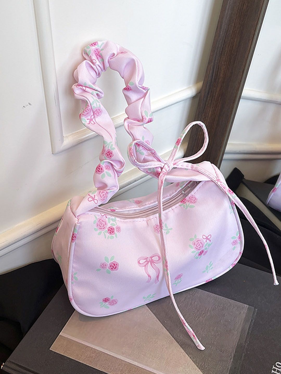 StyleCast Women Floral Printed Structured Shoulder Bag-picture-33