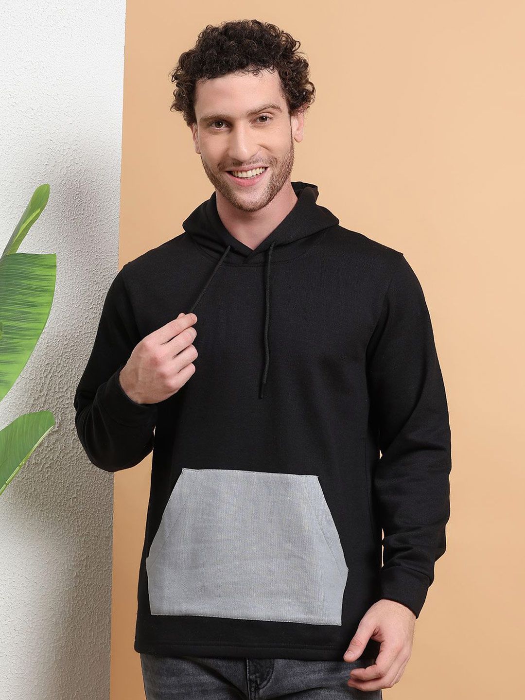 ARMENOR Men Colourblocked Hooded Sweatshirt-picture-17