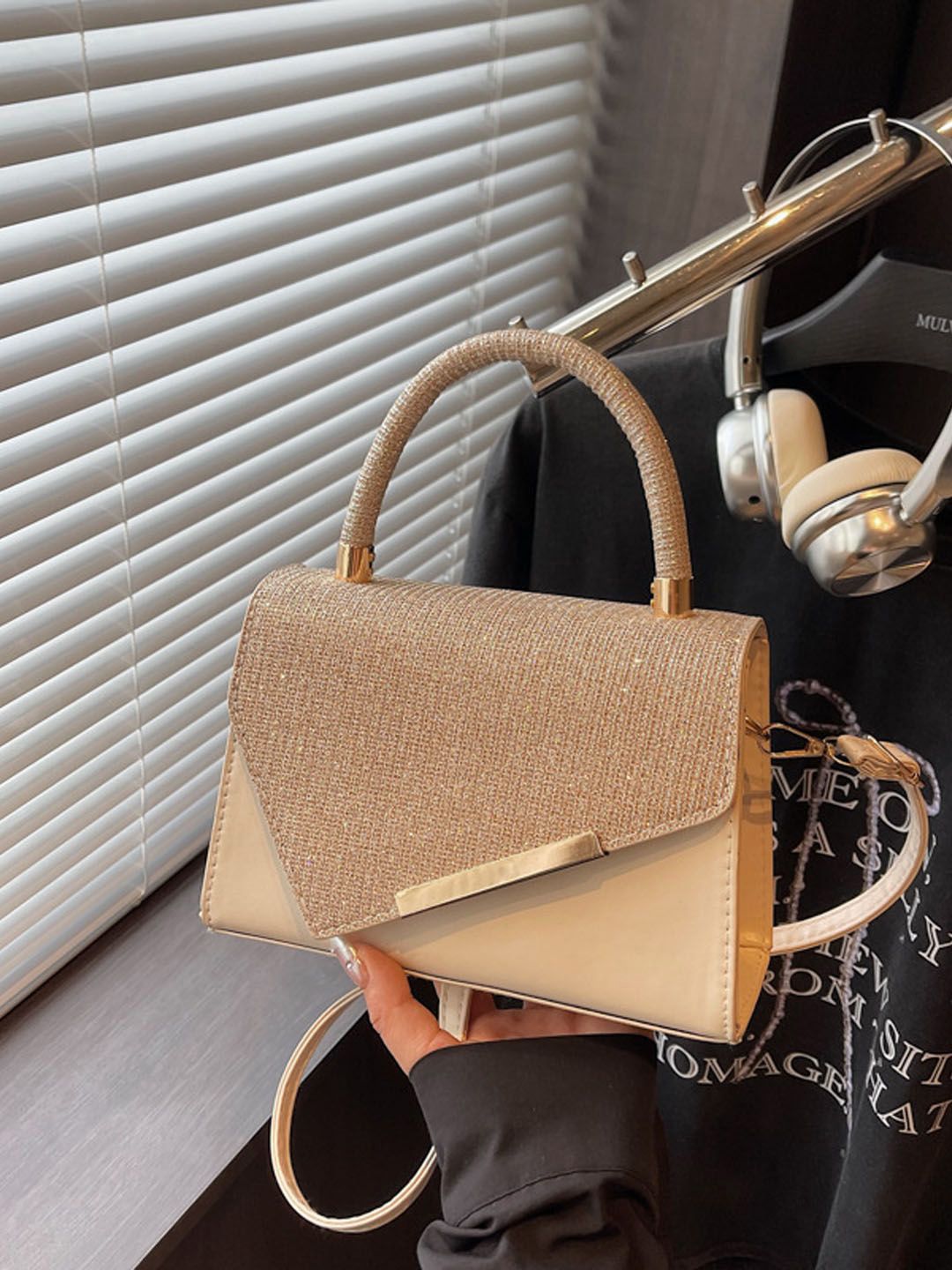 StyleCast Women Textured Structured Satchel Bag-picture-19