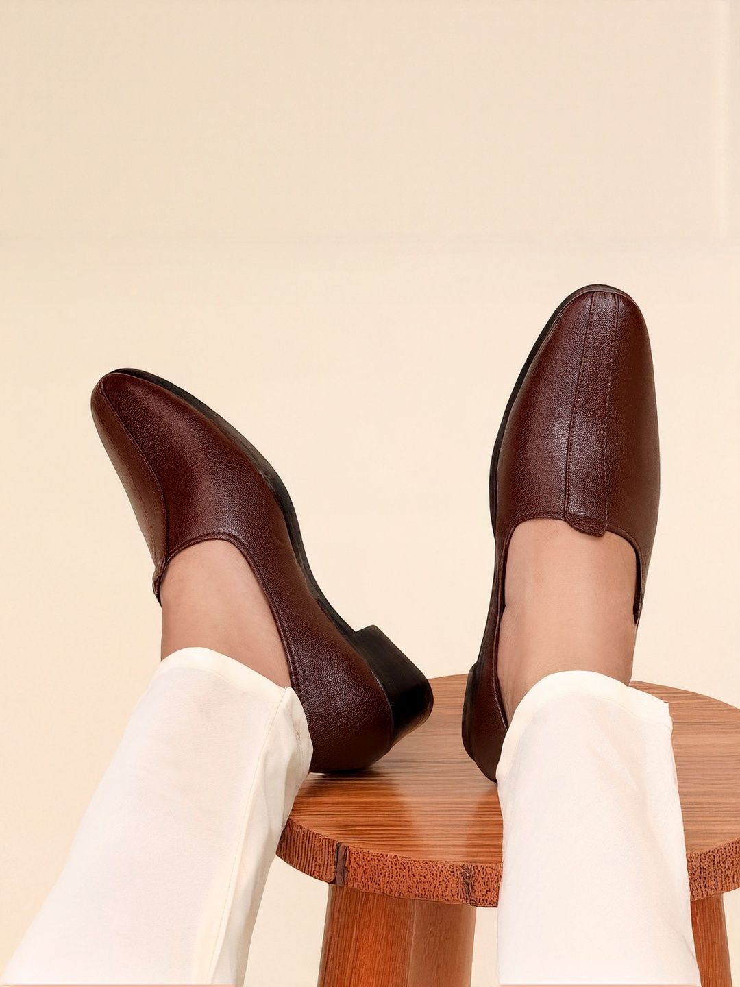 Bxxy Men Round Toe Slip-On Mojaris-picture-25