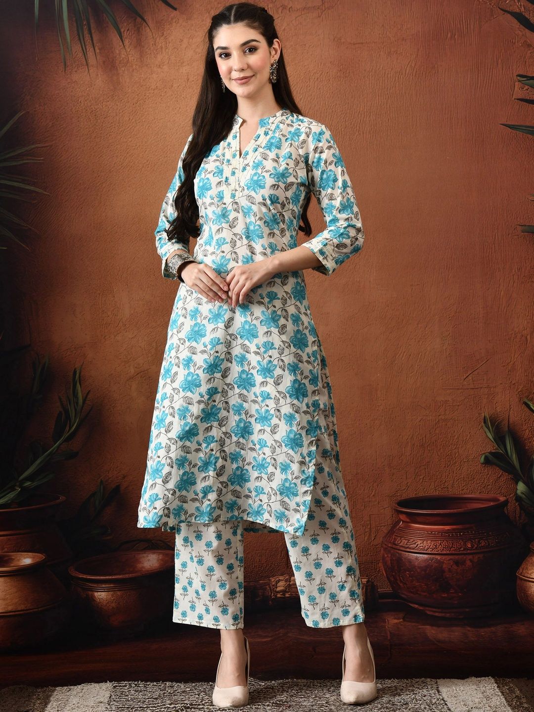 TRUVON FASHIONS Floral Printed Mandarin Collar Pure Cotton Kurta With Palazzos-picture-26