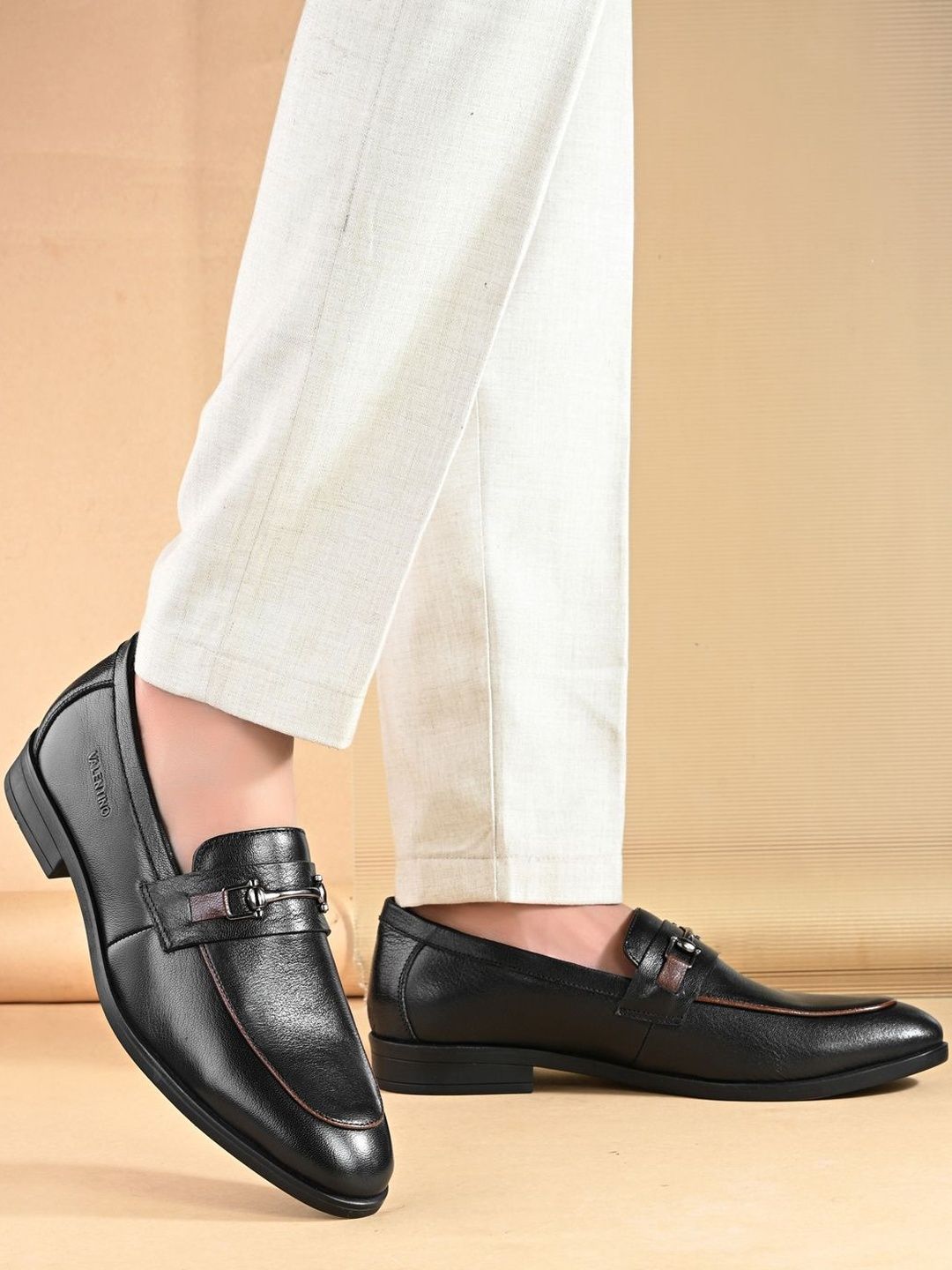 Valentino Men Leather Textured Round Toe Formal Loafer-picture-12