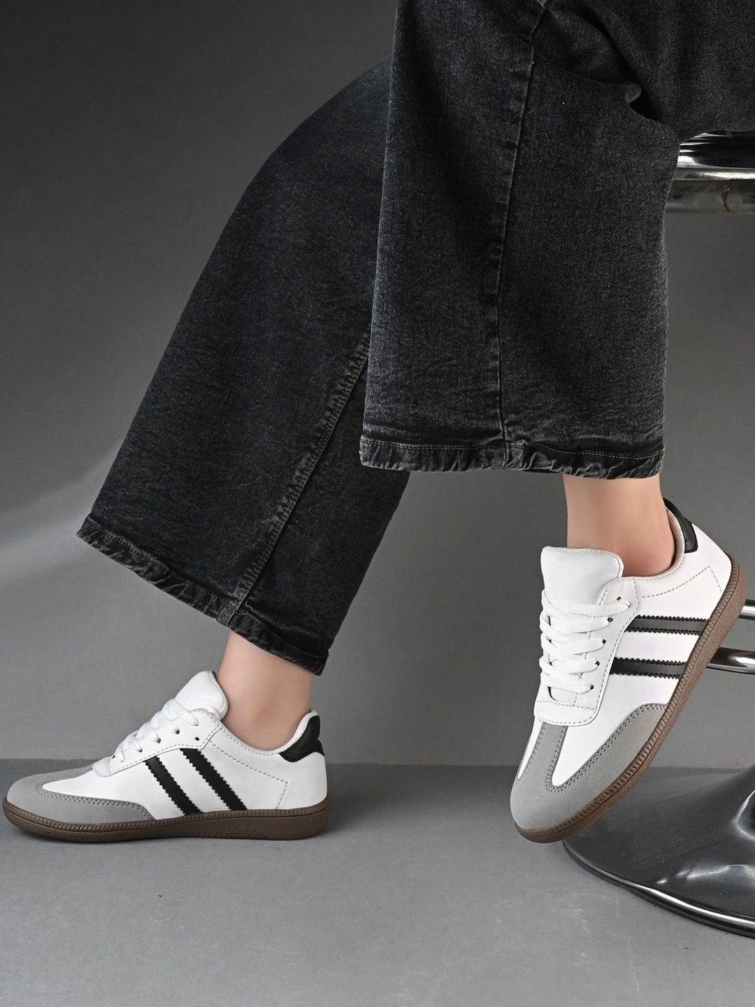 glitchez Women Colourblocked Sneakers-image-18