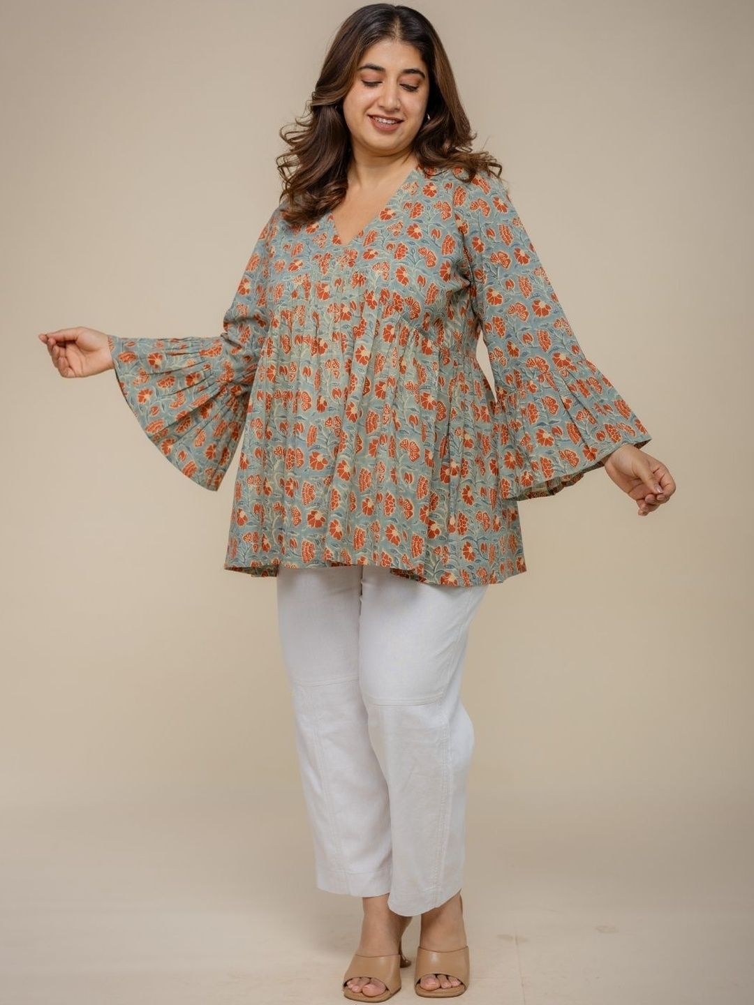 THE INDIAN ETHNIC CO Floral Print Bell Sleeve Cotton Top-picture-20