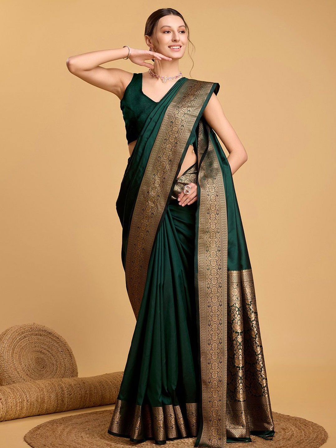 Anouk Rustic Woven Design Zari Border Banarasi Saree With An Unstitched Blouse Piece-picture-27