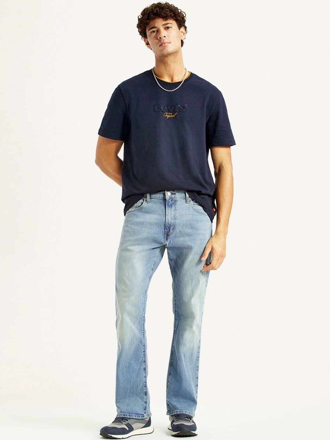 Levis Men Classic Bootcut Mid-Rise Light Fade Jeans-picture-37