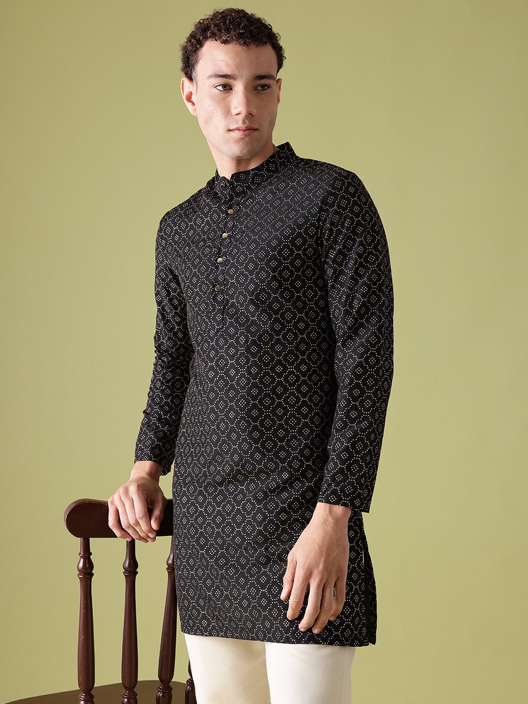 Anouk Geometric Foil Print Band Collar Straight Kurta-picture-21