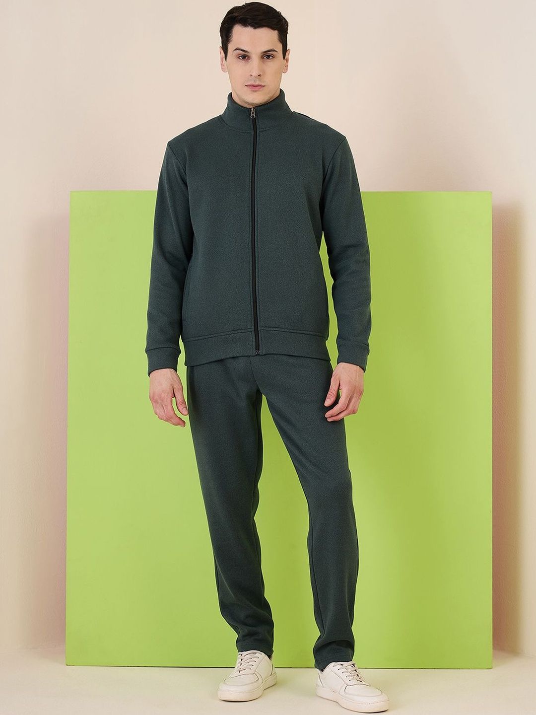 Sweet Dreams Men Mid-Rise Round Neck Long Sleeves Tracksuits-picture-23