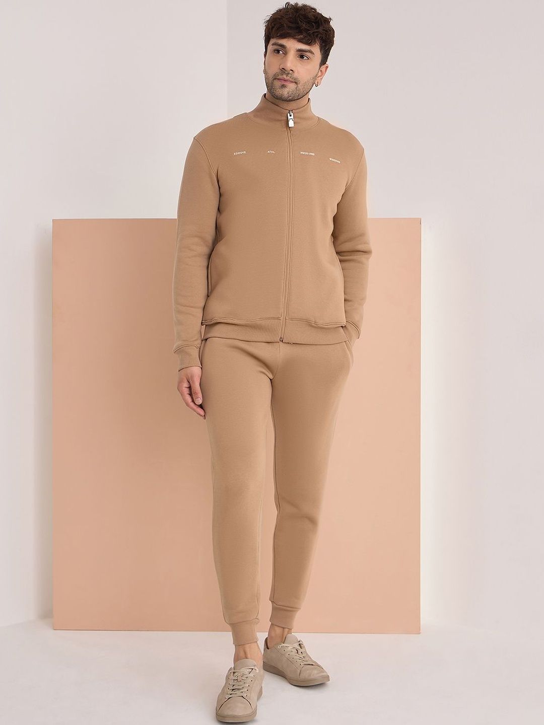 Sweet Dreams Men Solid Mock Collar Casual Tracksuits-picture-35