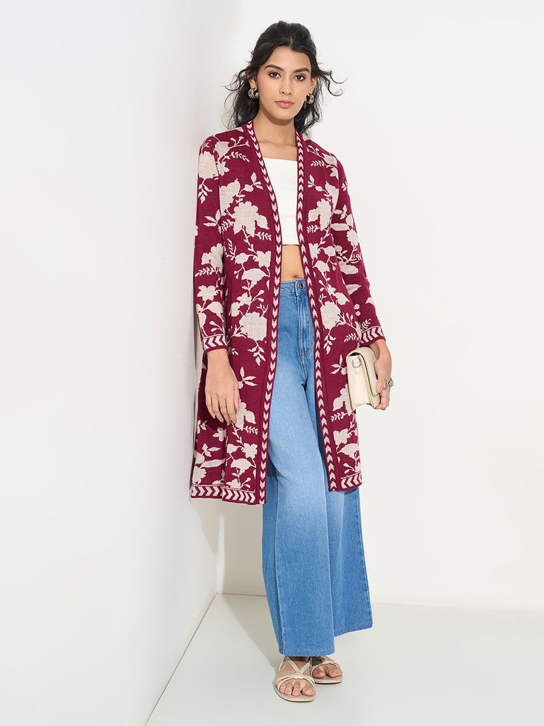 RANGMANCH BY PANTALOONS Floral Printed Shawl Neck Acrylic Open Front Shrug-picture-31